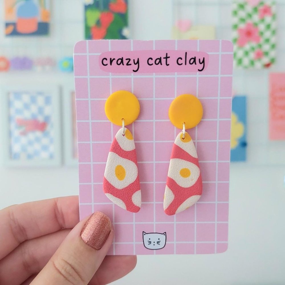 Egg Print Funky Earrings - Picture 2 of 2
